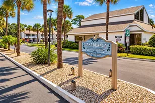 2132 Lakewood Club Dr S, Saint Petersburg, FL 33712 - Photo 27