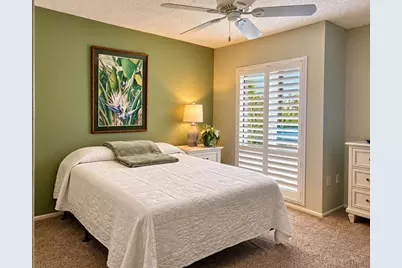 2132 Lakewood Club Drive S #8B, Saint Petersburg, FL 33712 - Photo 17