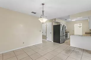 3108 Elderwood Pl, Seffner, FL 33584 - Photo 9