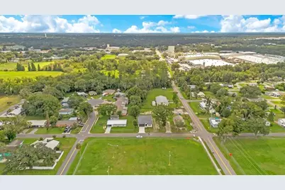 2203 W Lowry Avenue, Plant City, FL 33563 - Photo 25