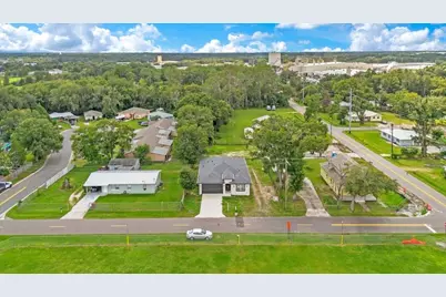 2203 W Lowry Avenue, Plant City, FL 33563 - Photo 21