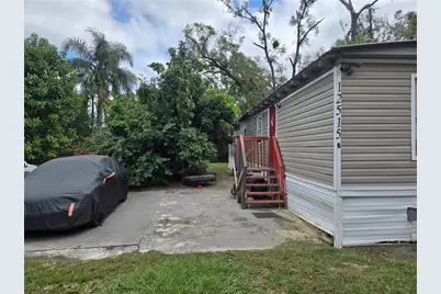 12515 Four Oaks Road, Tampa, FL 33624 - Photo 3