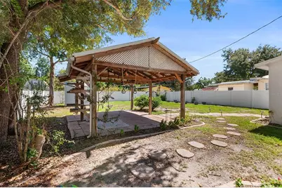 807 Interlachen Parkway, Lakeland, FL 33801 - Photo 29