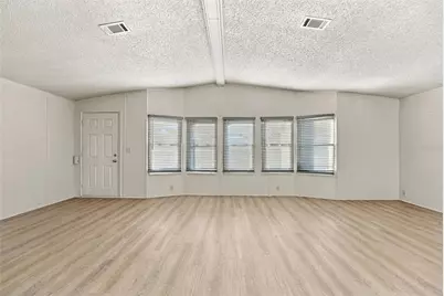 4863 Foxwood Boulevard, Lakeland, FL 33810 - Photo 7