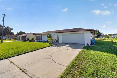 816 Alpine Court, Kissimmee, FL 34758 - Photo 3