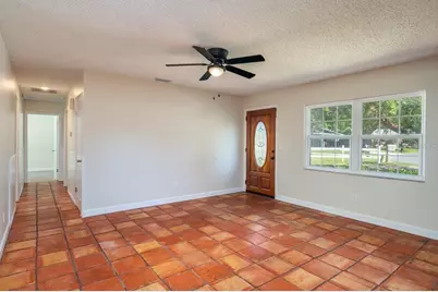 525 S Tangerine Court, Eagle Lake, FL 33839 - Photo 3