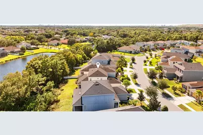 9009 Spruce Creek Circle, Riverview, FL 33578 - Photo 45