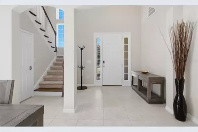 9009 Spruce Creek Circle, Riverview, FL 33578 - Photo 7