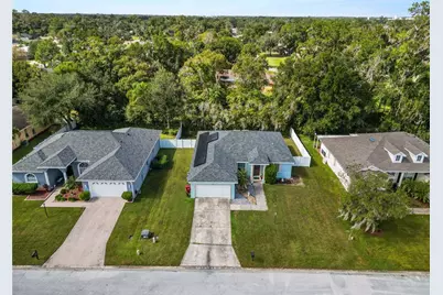 1703 Oakwood Estates Drive, Plant City, FL 33563 - Photo 3