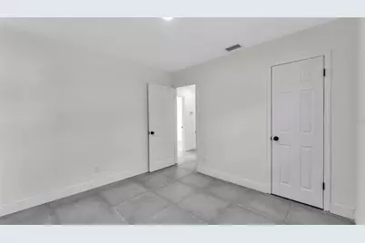 3429 Sherry Avenue, Winter Haven, FL 33881 - Photo 11