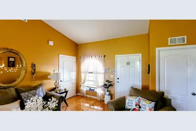 611 Valencia Court, Dundee, FL 33838 - Photo 11