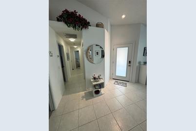 1332 Capri Isles Boulevard, Venice, FL 34292 - Photo 5