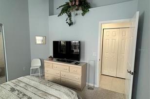 1332 Capri Isles Blvd, Venice, FL 34292 - Photo 15