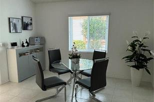 1332 Capri Isles Blvd, Venice, FL 34292 - Photo 7