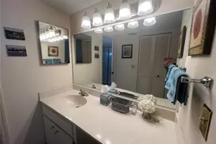 338 Cerromar Way N, Venice, FL 34293 - Photo 15