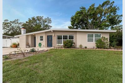 161 Suntan Avenue, Sarasota, FL 34237 - Photo 1