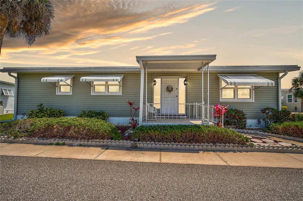 681 Gloriosa Dr, Venice, FL 34293 MLS N6126374 Coldwell Banker