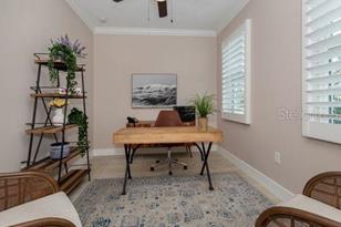 930 E Venice Ave, Venice, FL 34285 - Photo 9