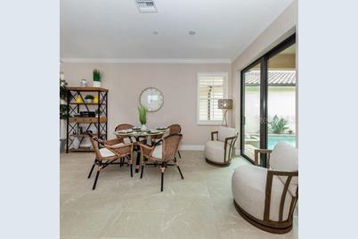 930 E Venice Avenue, Venice, FL 34285 - Photo 3