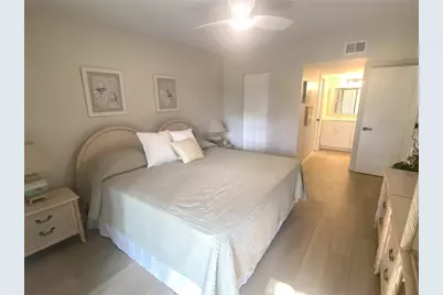 796 Bird Bay Way #Bld 30, Venice, FL 34285 - Photo 9