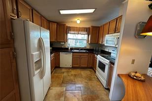 246 Ave of Barons - Photo 3