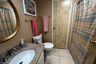 270 Camelot Dr - Photo 15