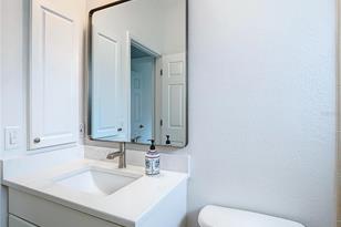 5546 Eastwind Dr - Photo 45