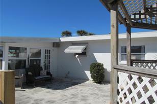 565 Shamrock Blvd - Photo 15