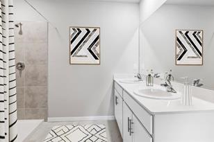 5836 Bannock Cir, Venice, FL 34288-8445