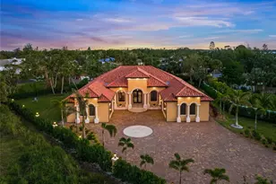 2340 Bayshore Rd, Nokomis, FL 34275 - Photo 3