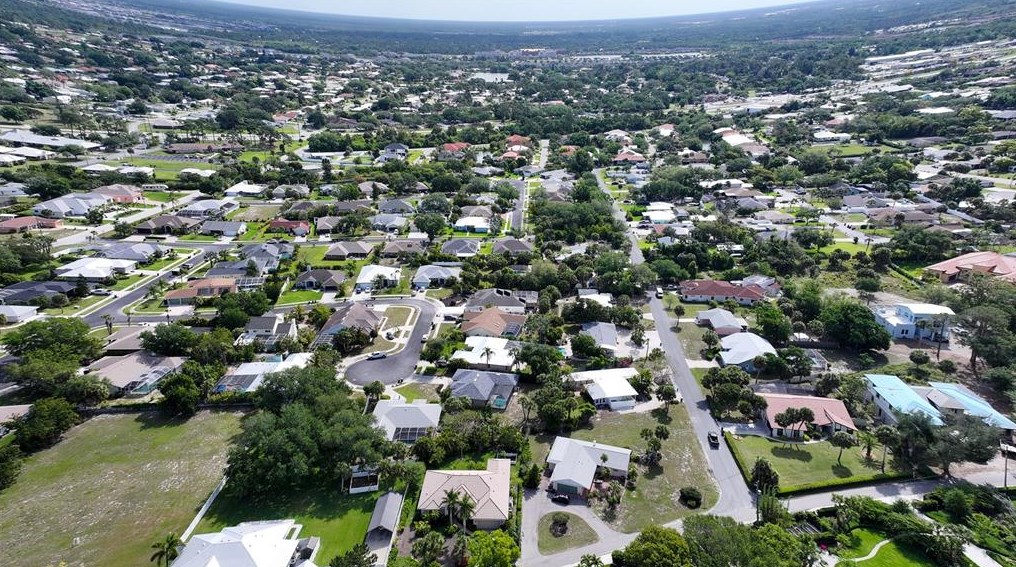 515 Bayside Way, Nokomis FL 34275-3457 exterior