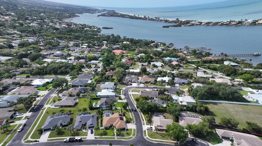 515 Bayside Way, Nokomis FL 34275-3457 exterior