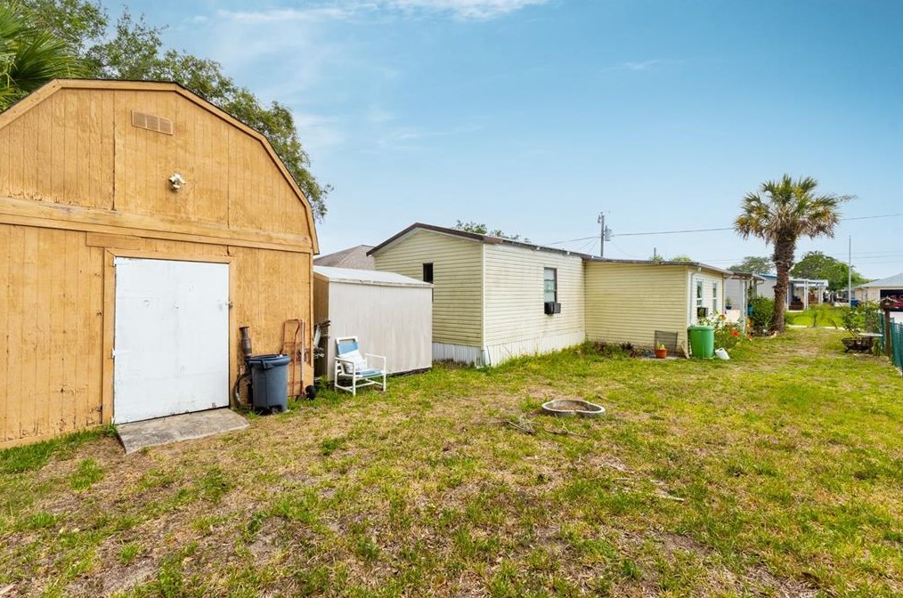 133 Coleman St, Edgewater FL  32141-7312 exterior