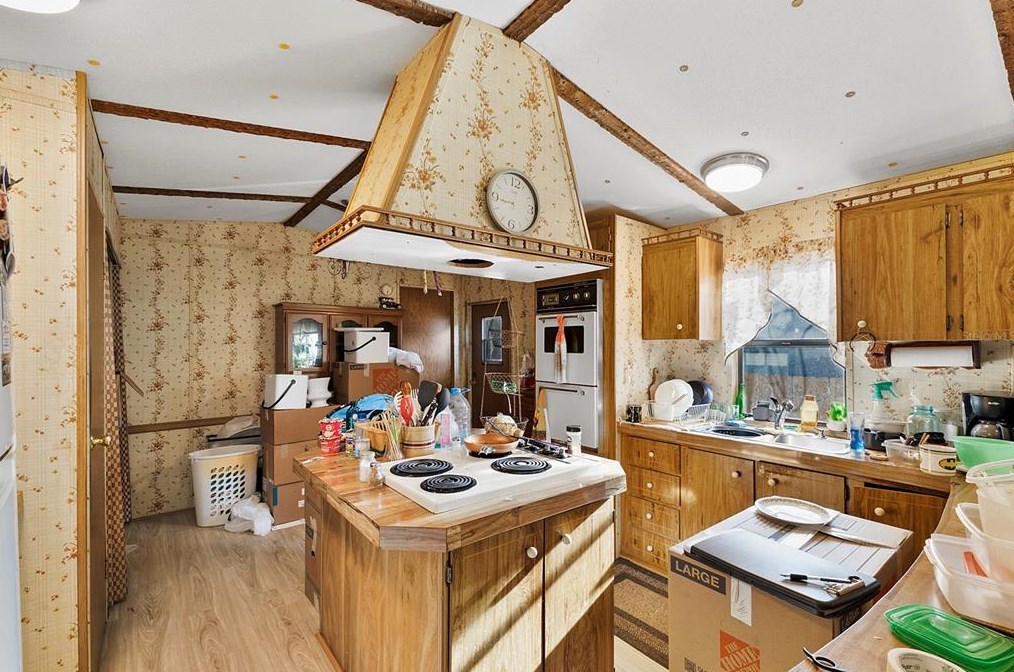 133 Coleman St, Edgewater FL  32141-7312 exterior