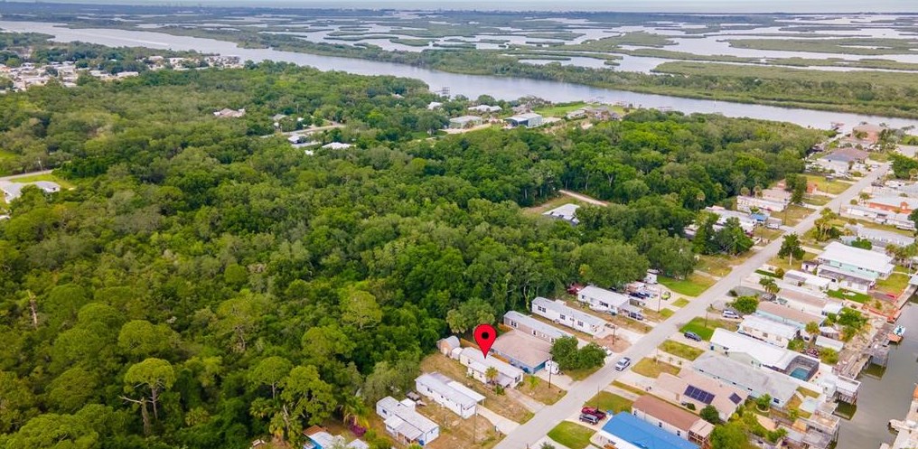 133 Coleman St, Edgewater FL  32141-7312 exterior