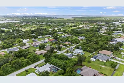 256 Chamber Street NW, Port Charlotte, FL 33948 - Photo 3