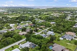 256 Chamber St NW, Port Charlotte, FL 33948 - Photo 3