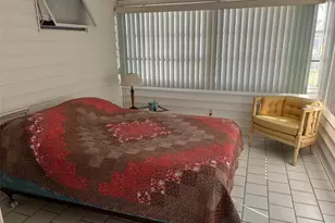 711 Chrysanthemum Dr, Venice, FL 34293 - Photo 13