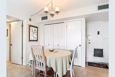 618 Bird Bay Drive S #202, Venice, FL 34285 - Photo 5