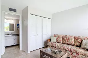 618 Bird Bay Dr S, Venice, FL 34285 - Photo 15