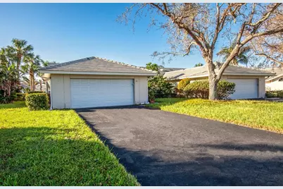 172 Southampton Place #346, Venice, FL 34293 - Photo 3
