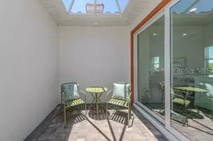 132 Clifton Wy, Venice, FL 34292 - Photo 5