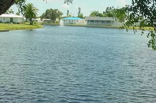 533 Circlewood Dr, Venice, FL 34293 - Photo 21