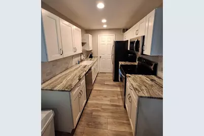 3255 Beneva Road #102, Sarasota, FL 34232 - Photo 5