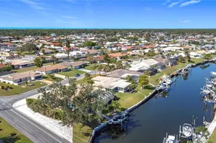 4 Windsor Dr, Englewood, FL 34223 - Photo 9