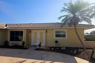 4 Windsor Dr, Englewood, FL 34223 - Photo 11