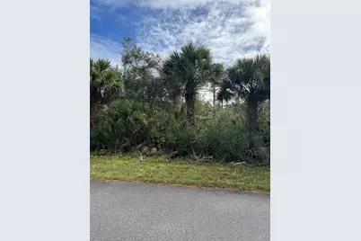 14059 Hughes Avenue, Port Charlotte, FL 33953 - Photo 5