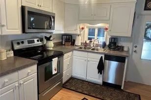 540 Water Lily Dr, Venice, FL 34293 - Photo 5