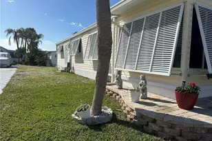 540 Water Lily Dr, Venice, FL 34293 - Photo 15