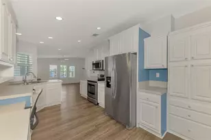 552 Fleetwood St, North Port, FL 34287 - Photo 13